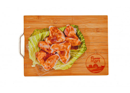 Заказать «Шашлык из куриных крыльев в остром маринаде» за 590 руб. 1000 г. в Москве